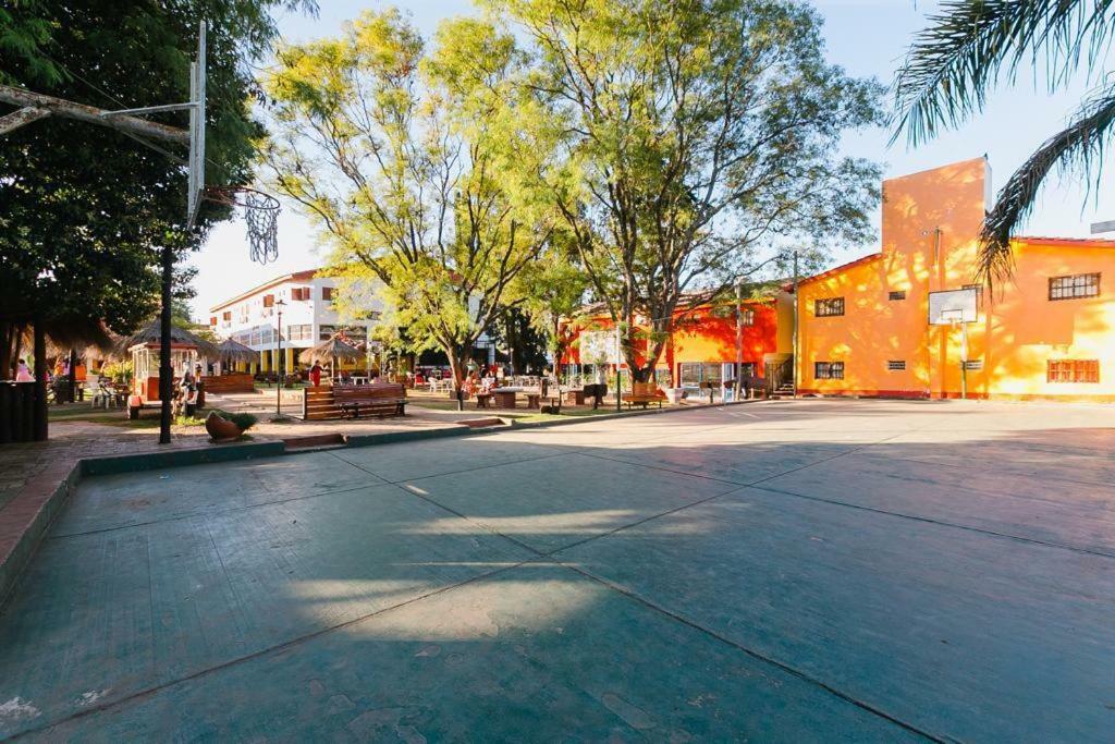 Hotel Turin Villa Carlos Paz Extérieur photo